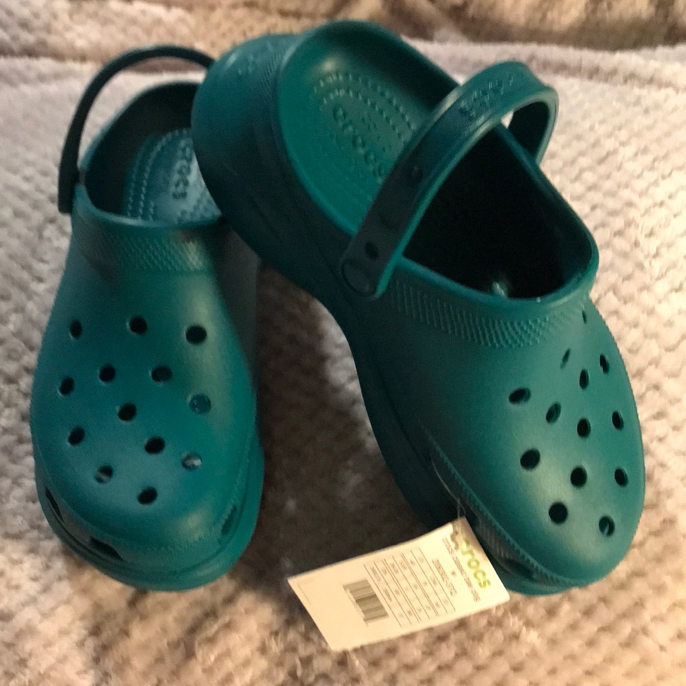 Crocs Bae Platform Clog | Size 8 | Color: Juniper | NWT | HTF Color